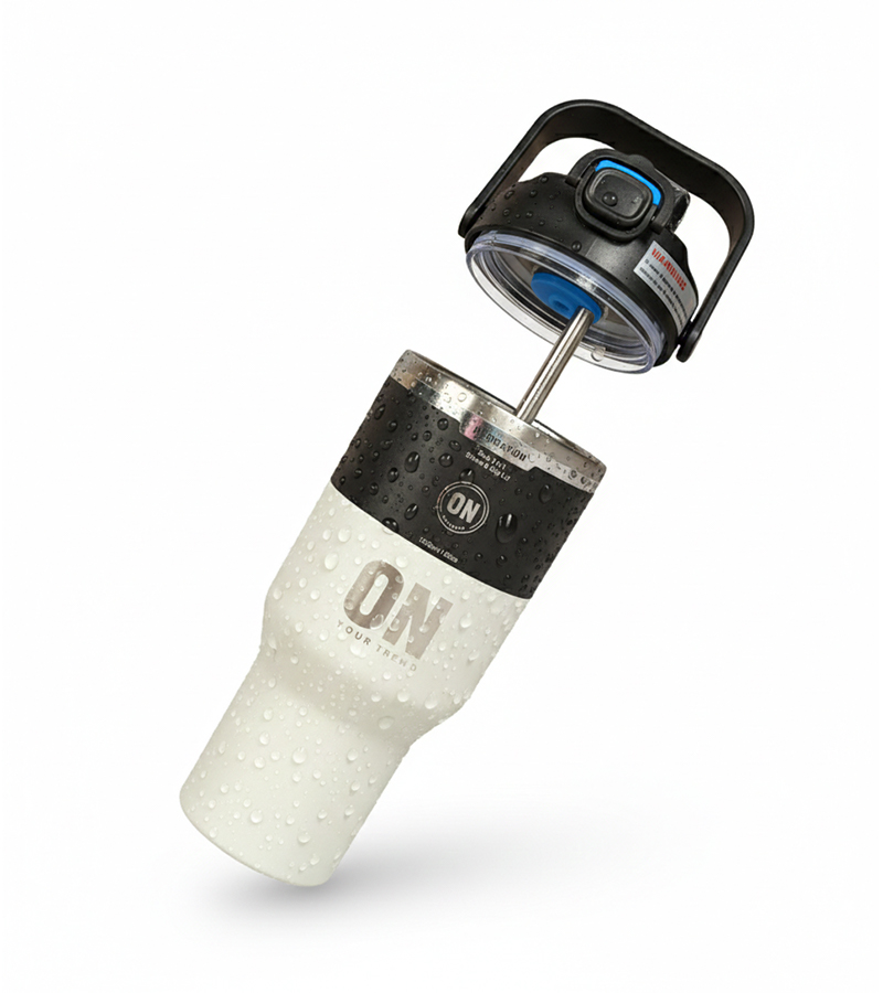 كوب ON ابيض مع بكج مخصص